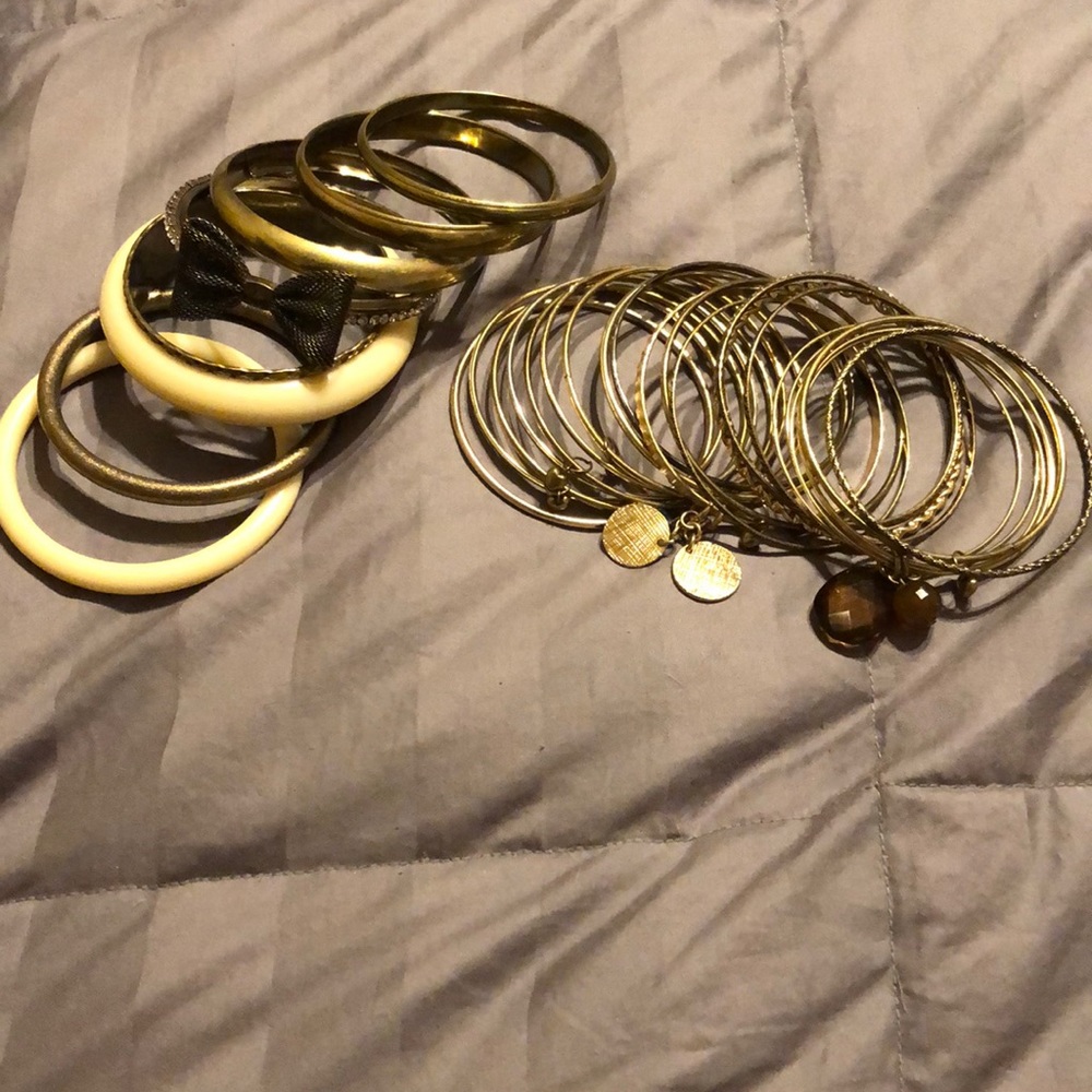 Lot of 27 Bracelets